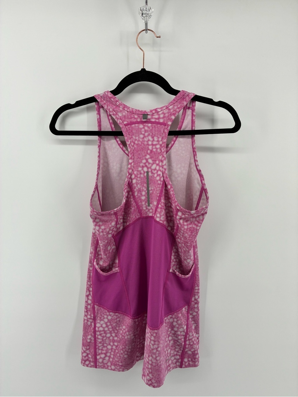 Nike Dri-FIT Pink Patterned Abstract Racerback Tank Top - Picture 6 of 8